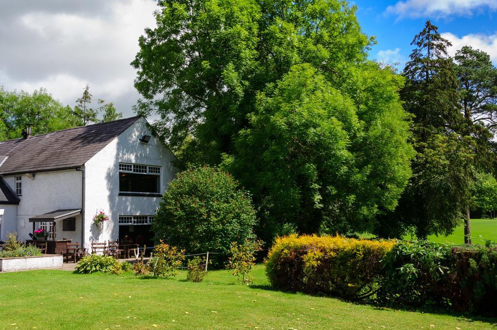 Brown Trout Golf & Country Inn Aghadowey Exterior photo